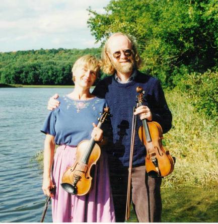 Timothy and Johanna Masters at a music session